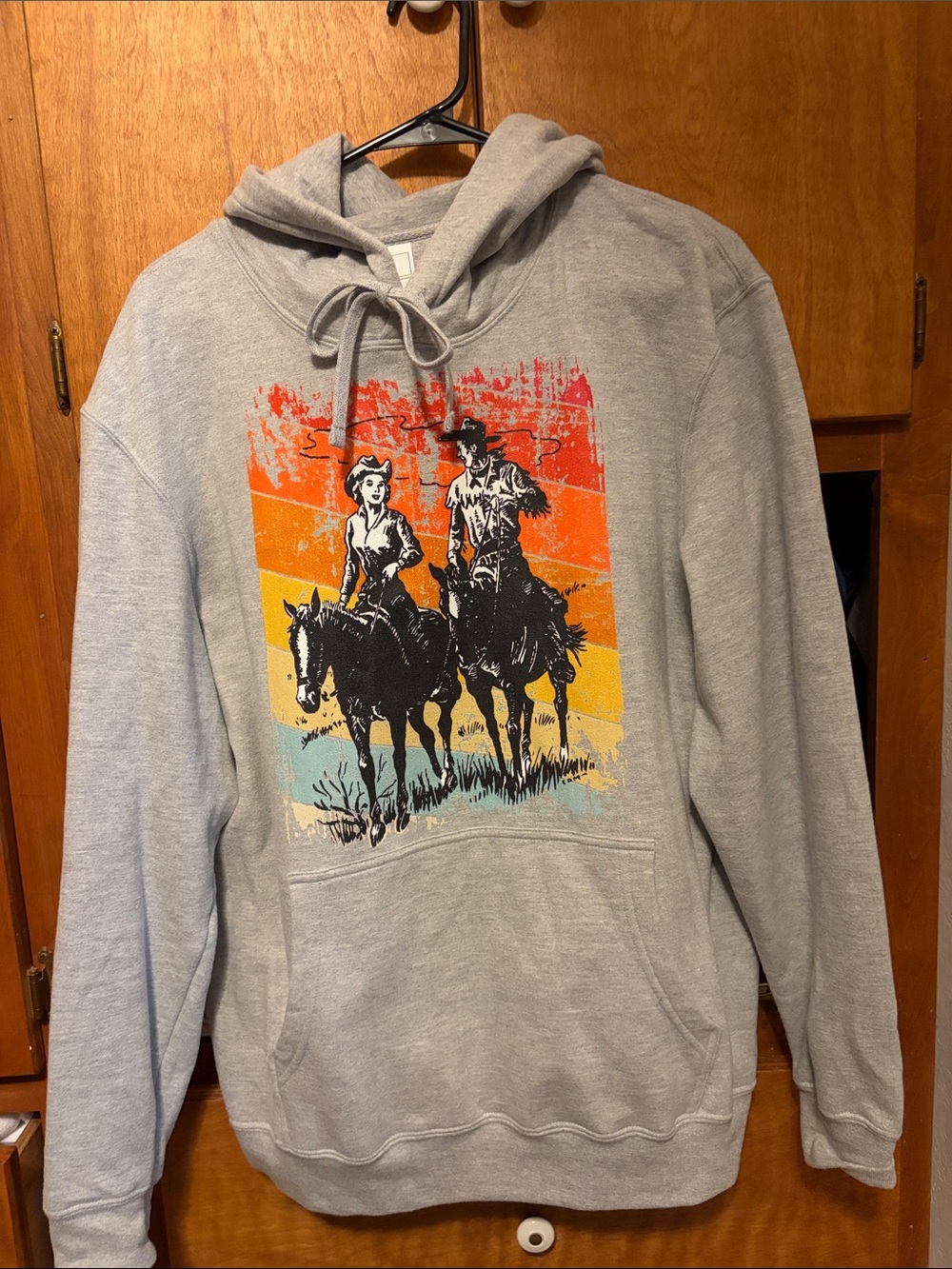 Women’s Gray Pullover Hoodie with Western Graphic #western #punchy